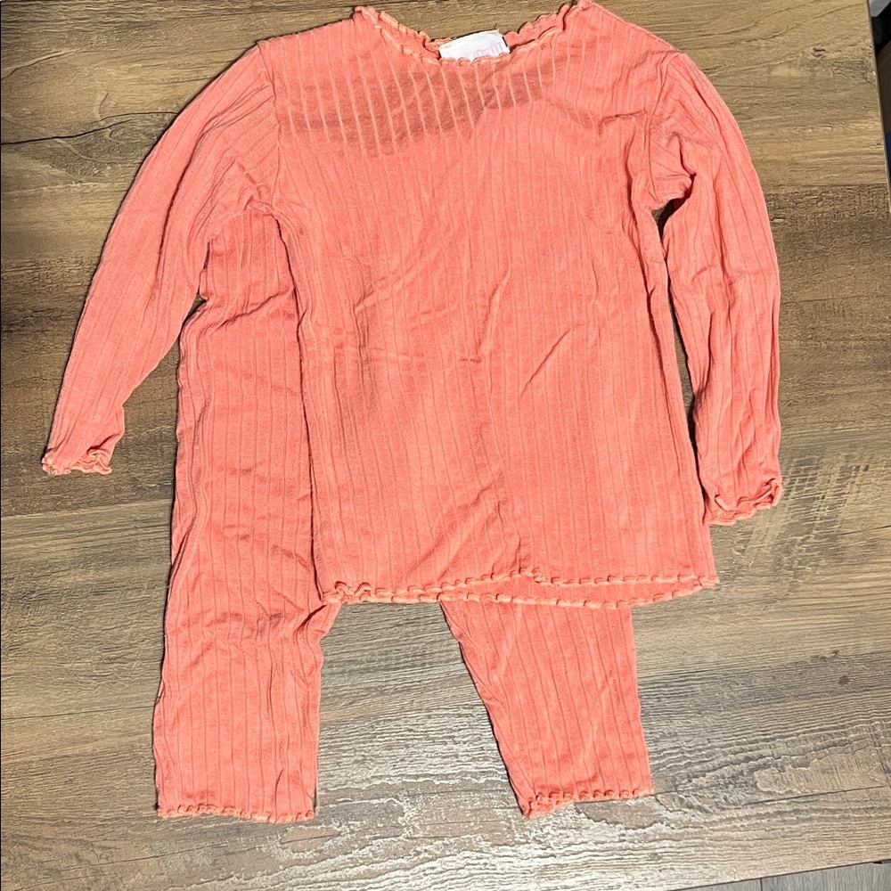 5/$20 Coral Ribbed Shirt Pants Pajamas Set 12m